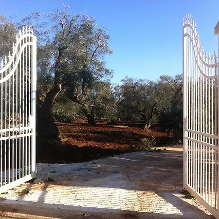 Il Giardino Di Polinisso Carovigno