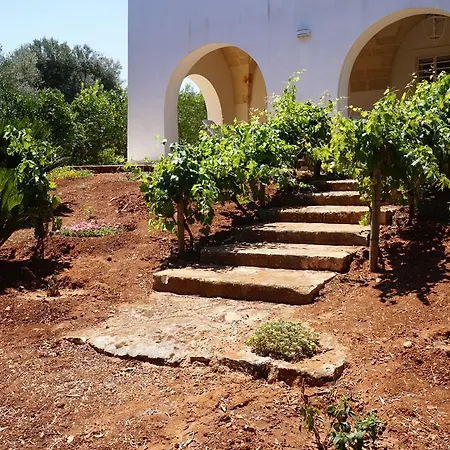 Vila Il Giardino Di Polinisso